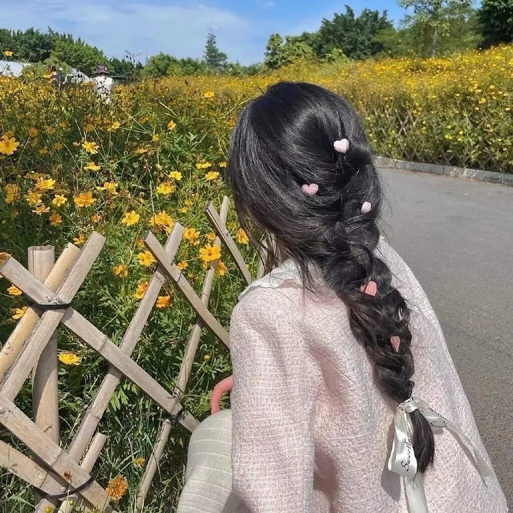 时尚女郎之女人江湖 海报